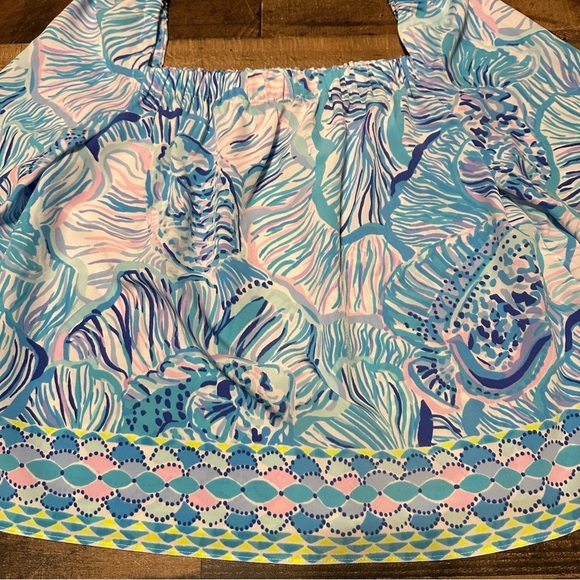 Lilly Pulitzer Lizzie Top Bermuda Blue Fishful Thinking - Picture 4 of 6
